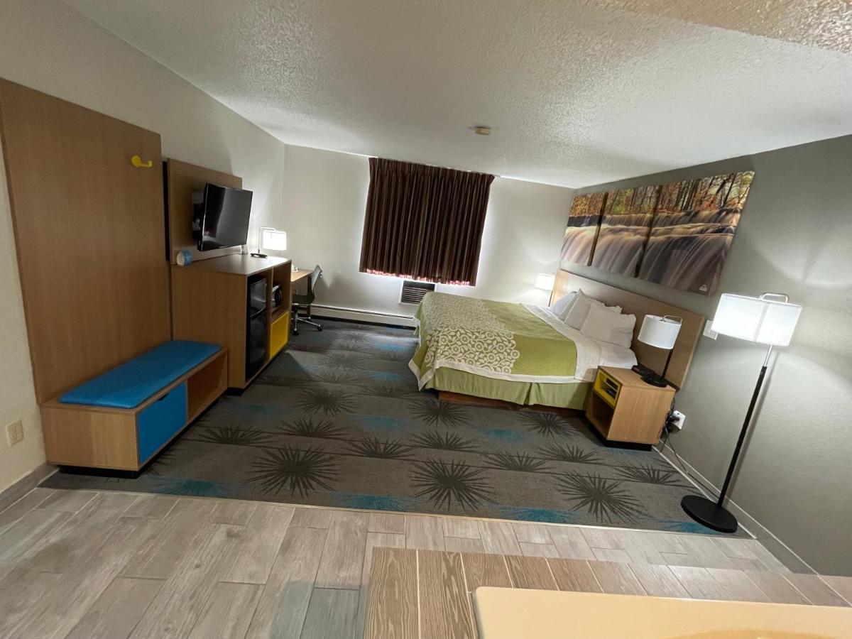 Days Inn By Wyndham Alpena Exterior foto